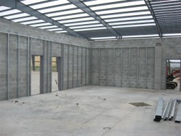 Pre-engineered Steel Building